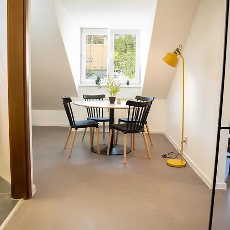아파트 No32 Ac Cozy Near Train Station