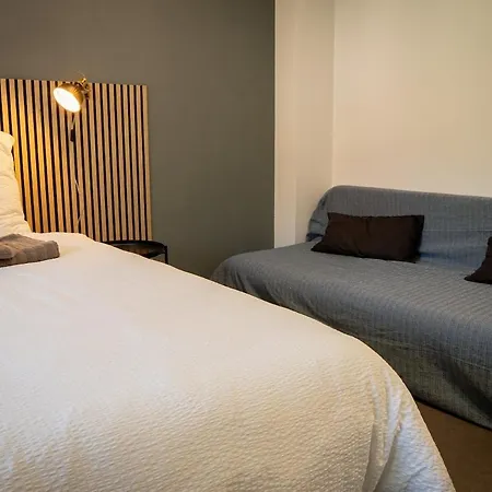 아파트 No32 Ac Cozy Near Train Station *